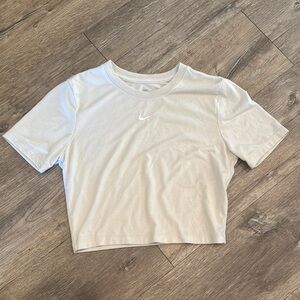 Nike Beige Cropped Tee